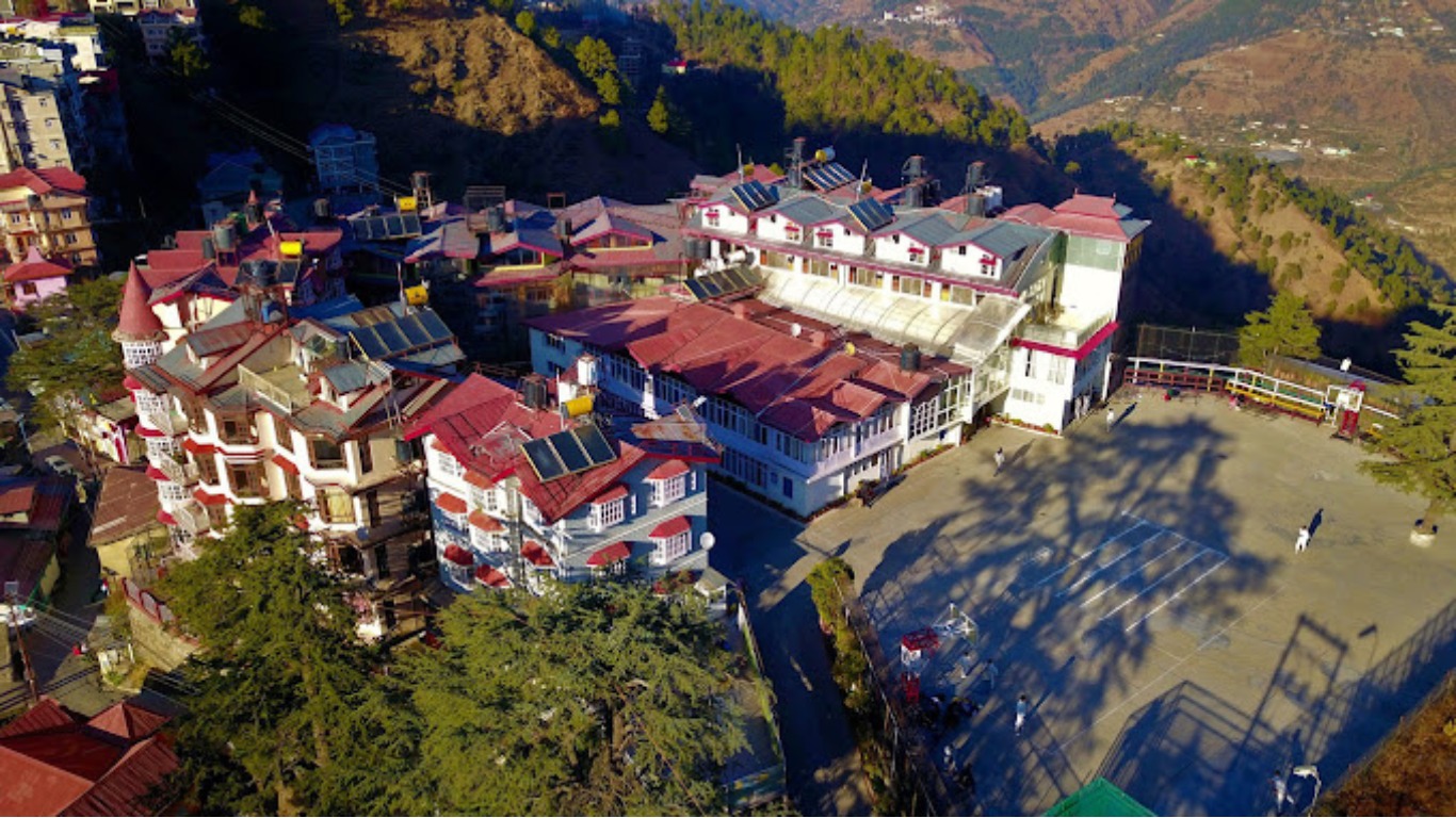School Image 4